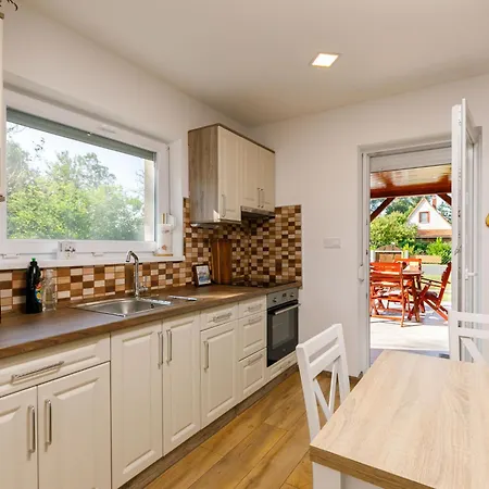 Holiday home Honey By Interhome *